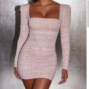 FIERCE LEOPARD PRINT LONG SLEEVE MINI DRESS